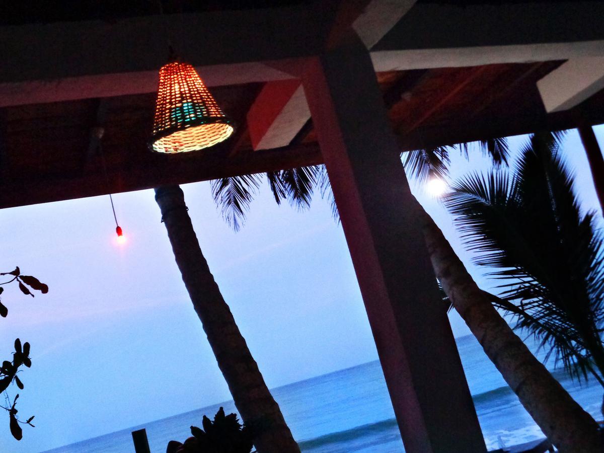 Reggae Zone Beach Resort Tangalle Exterior foto